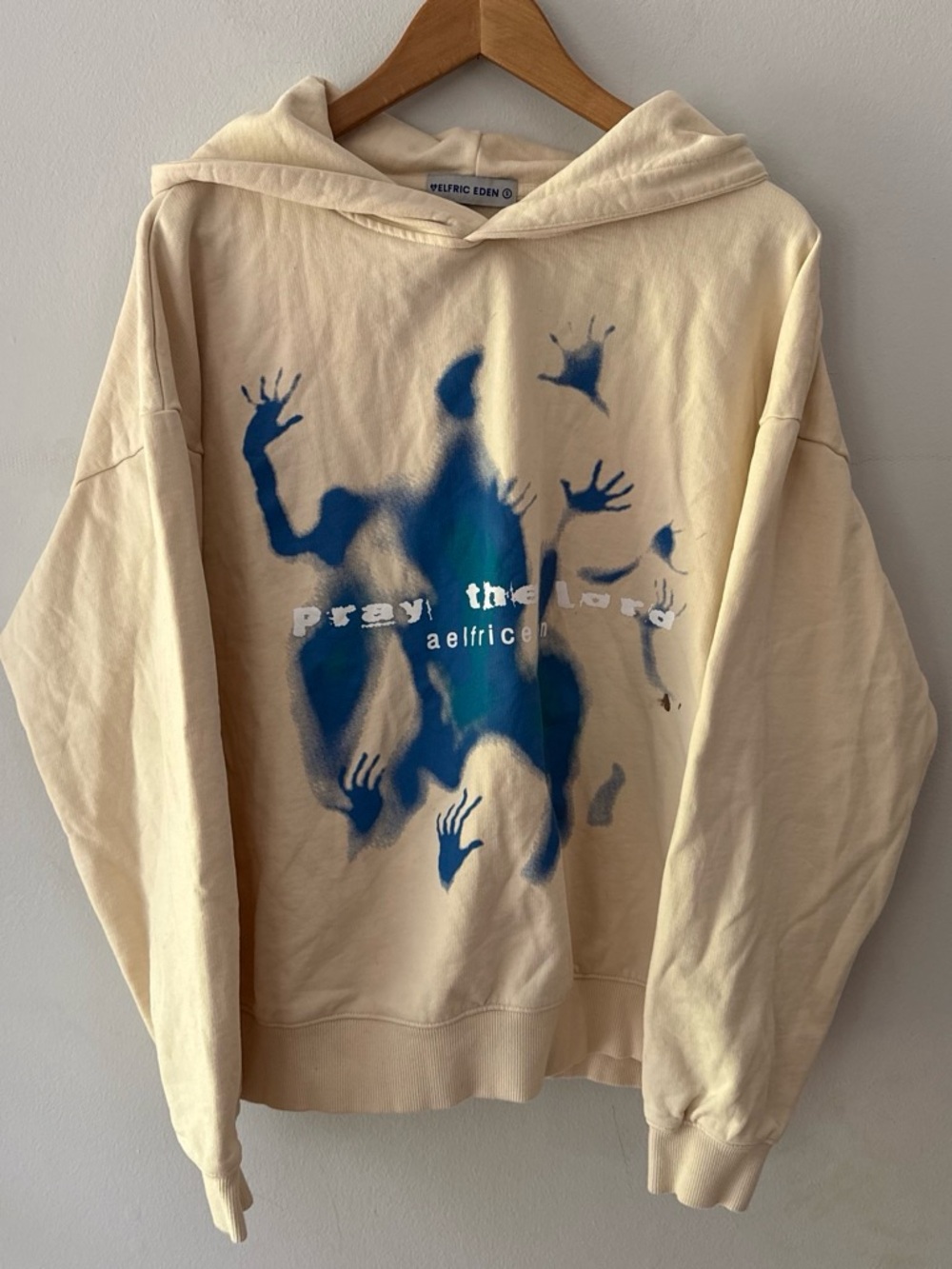 Aelfric Eden White / Ivory Y2K Abstract Design Streetwear Graphic Hoodie